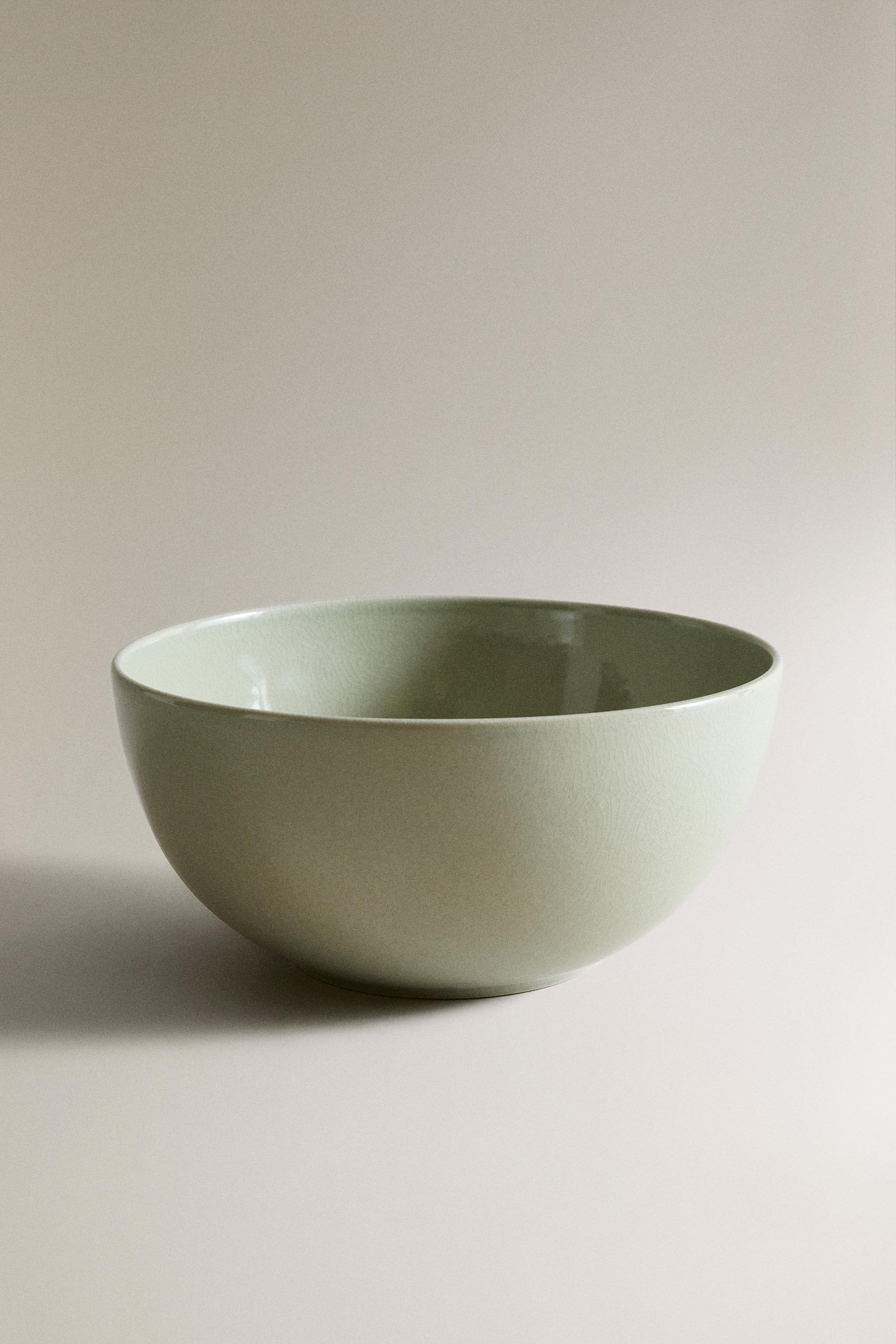 GLAZED STONEWARE SALAD BOWL